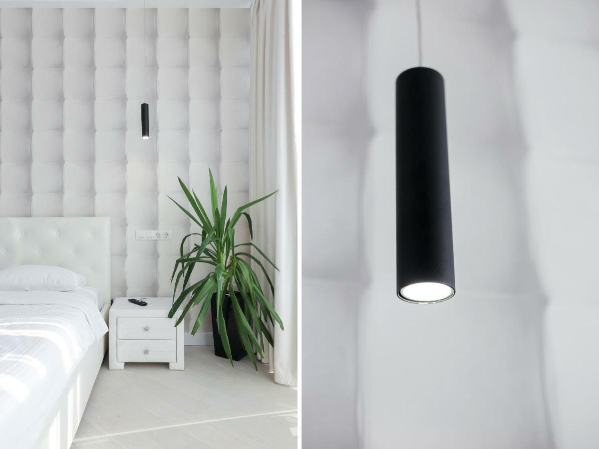 Black&White Apartment In Smart Plaza Киев Экстерьер фото
